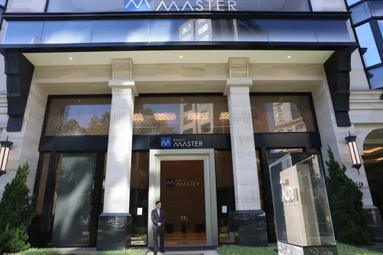 Imagem ilustrativa da imagem Fraude bilionária: PF ouve novos executivos do BRB e do Banco Master