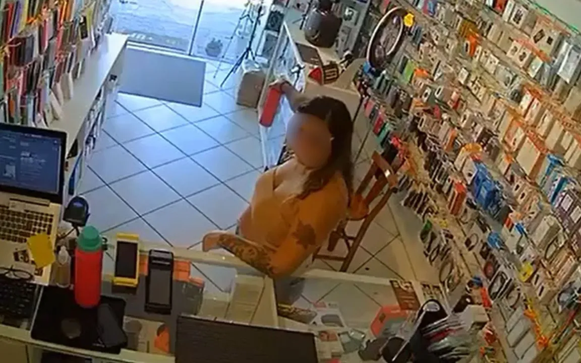 O jovem foi atacado pela cliente