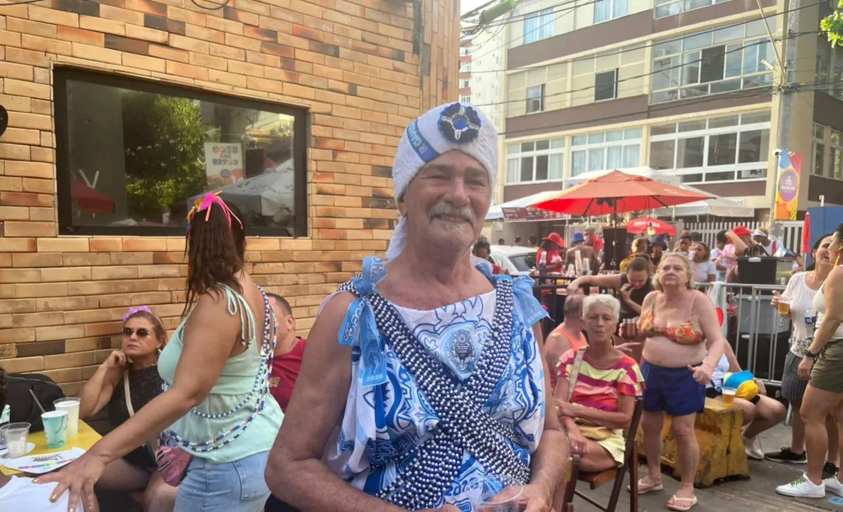 Imagem ilustrativa da imagem Gandhy de todes: foliões LGBTs celebram diversidade no tapete branco