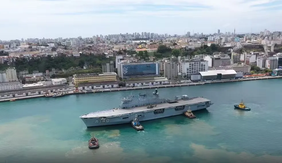 Imagem ilustrativa da imagem Gratuito! Maior navio de guerra da América Latina chega a Salvador