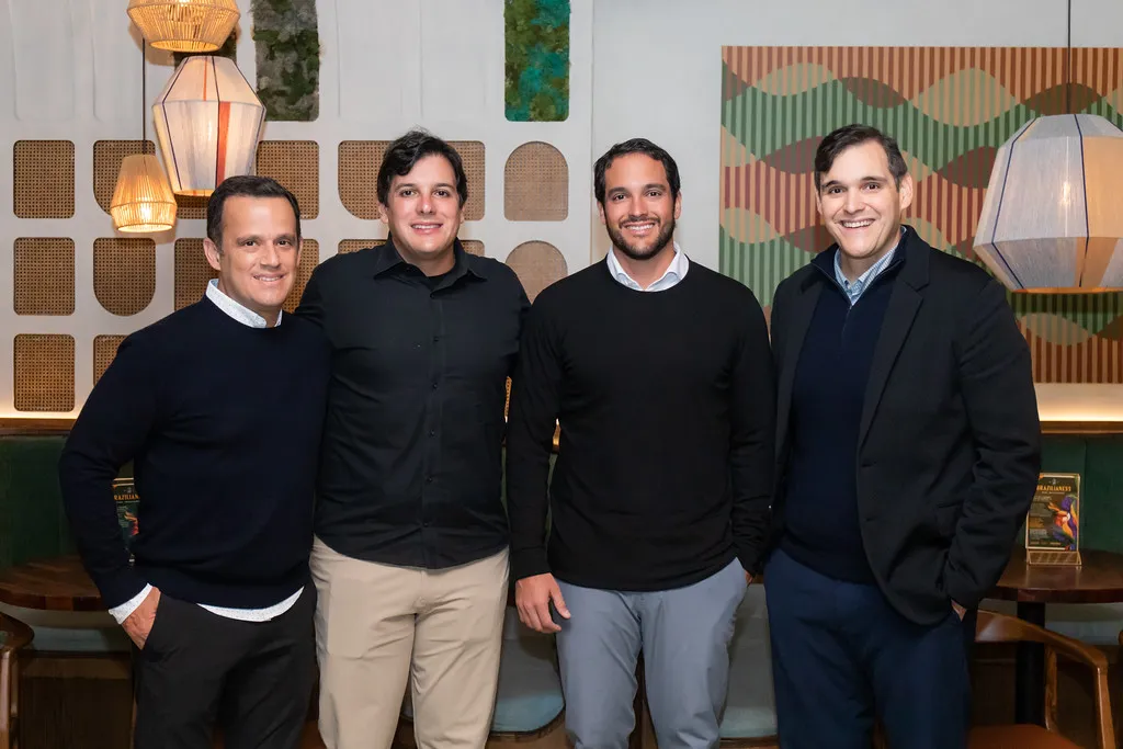 Luiz, João, Renato e Marcelo marcaram presença em evento global do varejo