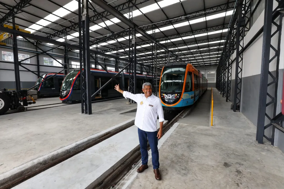 Governador durante vistoria técnica