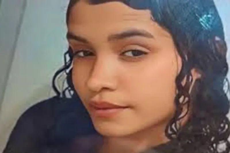 Rafaela aproveitou que os sequestradores estavam dormindo e fugiu