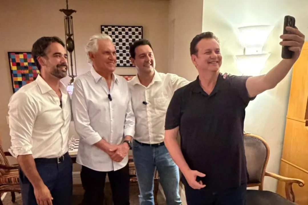 Eduardo Leite, Ratinho Jr e Gilberto Kassab recepcionam Ronaldo Caiado no PSD