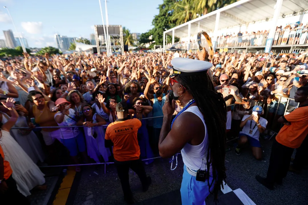 Salvador volta a celebrar o tradicional Dia de Iemanjá com mais uma edição da Enxaguada de Yemanjá