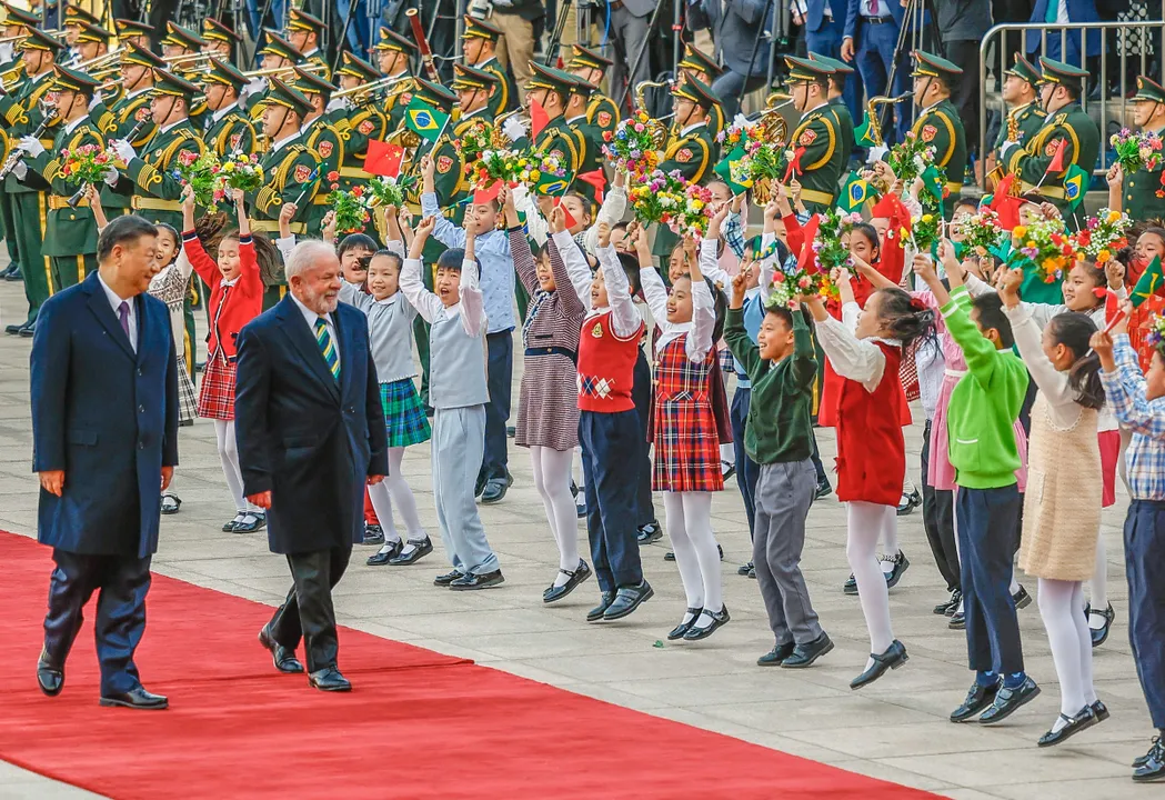 Presidentes da China, Xi Jinping, e do Brasil, Lula