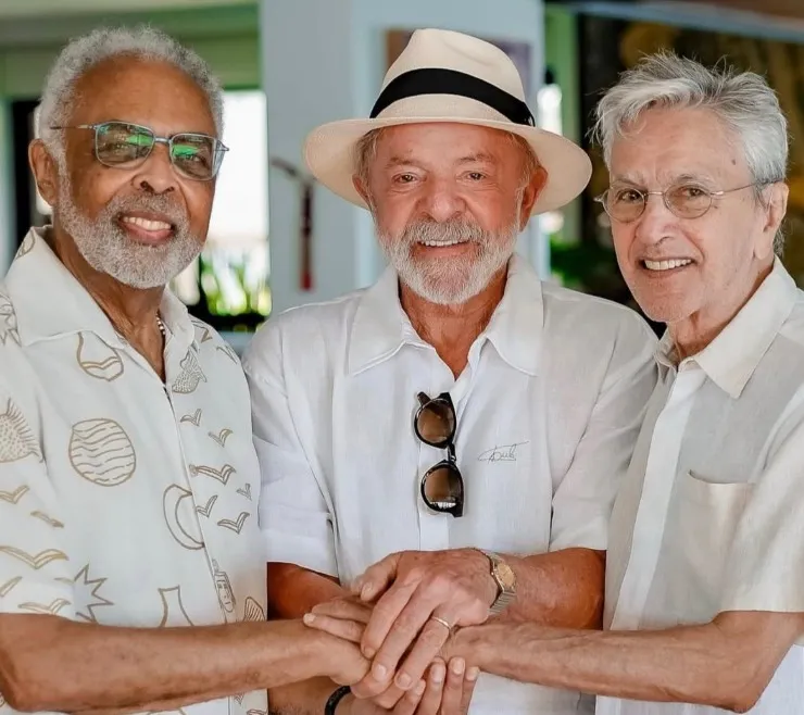 Imagem ilustrativa da imagem Lula, Caetano e mais: almoço reúne autoridades e artistas na casa de Gilberto Gil