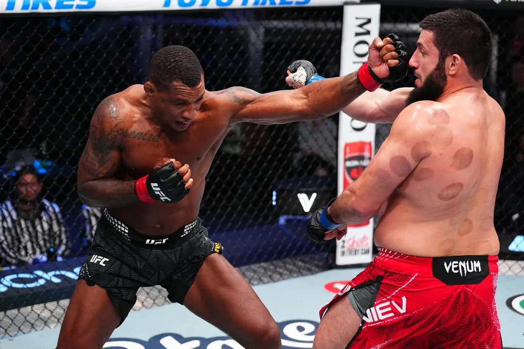 Malhadinho e Kuniev no UFC