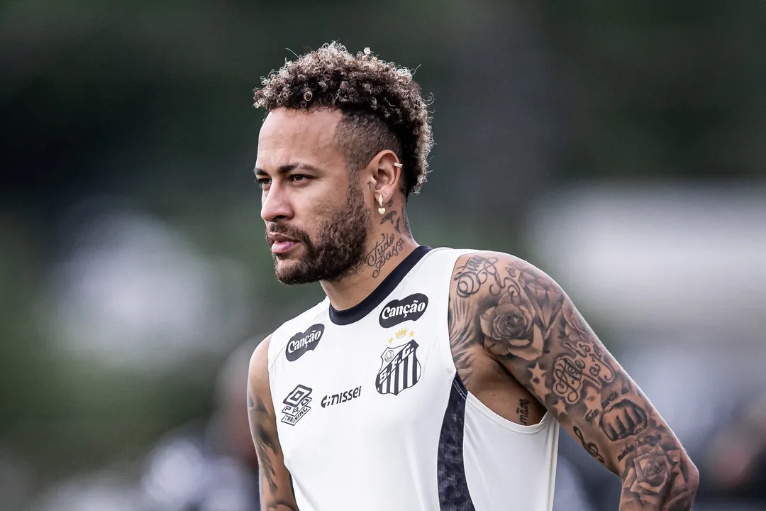 Vitória na Justiça afasta sonegação e reduz multa milionária de Neymar