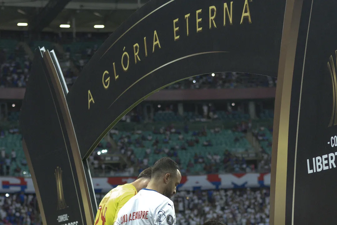 Bahia estreia na Libertadores 2026 diante do O’Higgins, no Chile. Veja onde assistir e escalações.