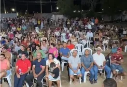Funcionários teriam sido obrigados a participar de evento político