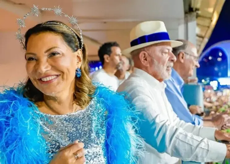 Janja assistiu à apresentação ao lado do presidente