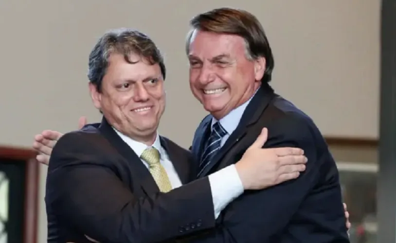 Tarcísio reforçou laços com antigo aliado, a quem prometeu "gratidão e lealdade"