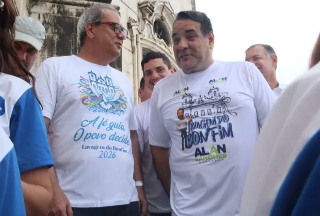 Vereador Carlos Muniz e o deputado estadual Alan Sanches na Lavagem do Bonfim