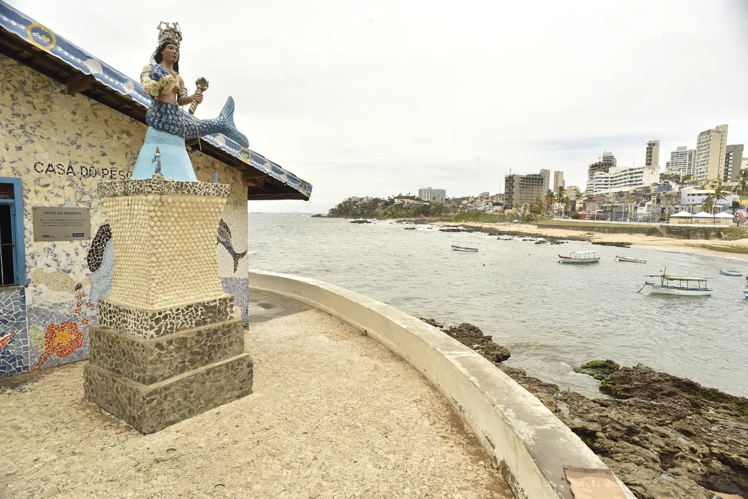 SALVADOR 
DETALHES DA FESTA DE IEMANJÁ 2026
Na foto: Casa de Iemanjá  na Praia do Rio Vermelho. Foto: José Simões/Ag A TARDE. 
Data: 09/01/2026