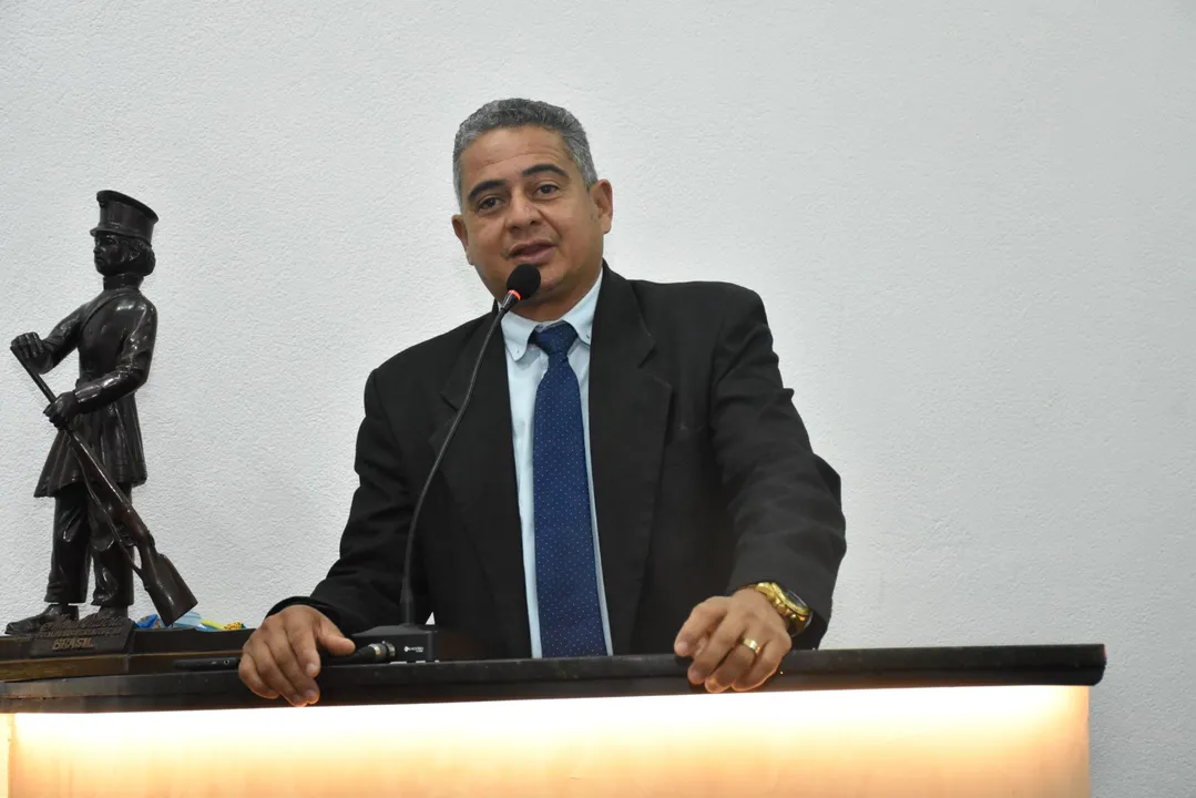 Jurandy Carvalho permanece internado, consciente e estável