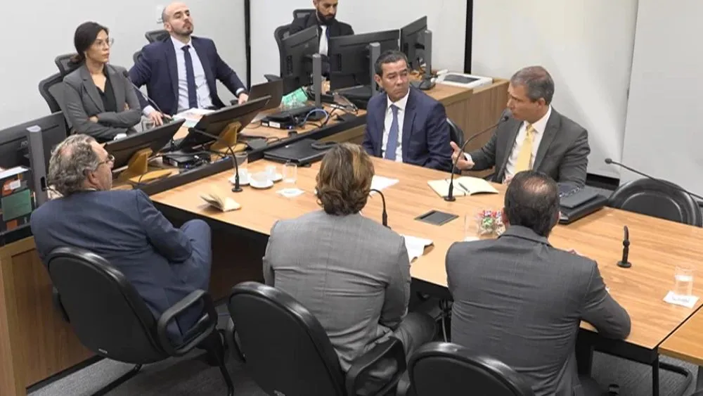 Daniel Vorcaro e Paulo Henrique Costa em acareação conduzida pela PF