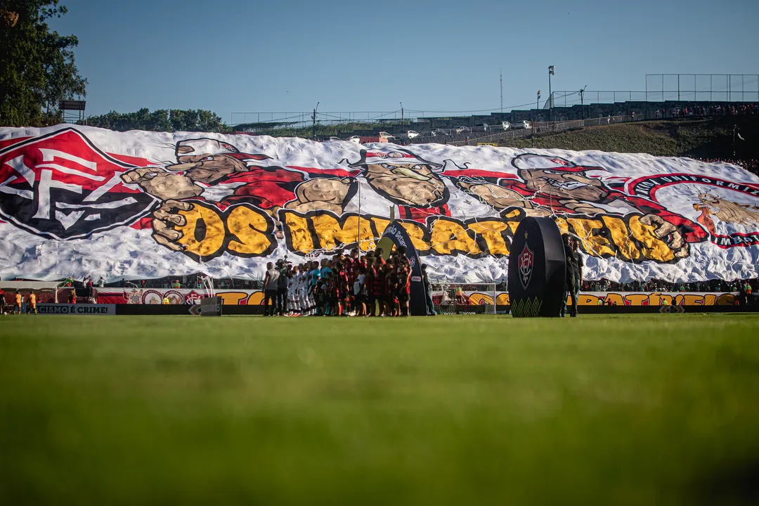Torcida do Vitória no Barradão