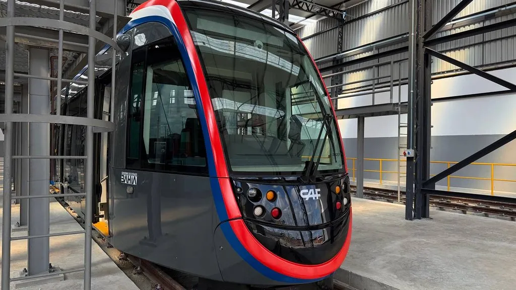 Imagem ilustrativa da imagem VLT de Salvador recebe R$ 600 milhões para acelerar as obras