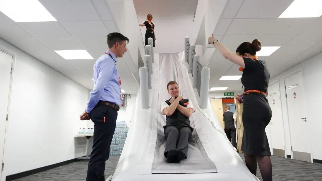 Testes de segurança simulam evacuações reais