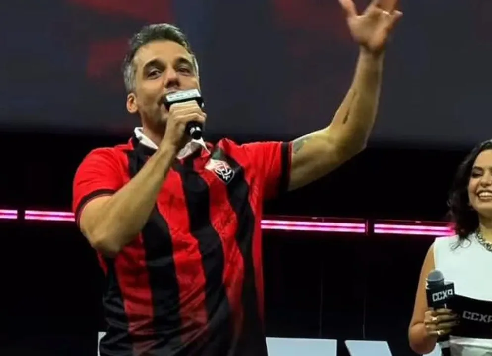 Homenagem aconteceu antes do Ba-Vi, no domingo, 25