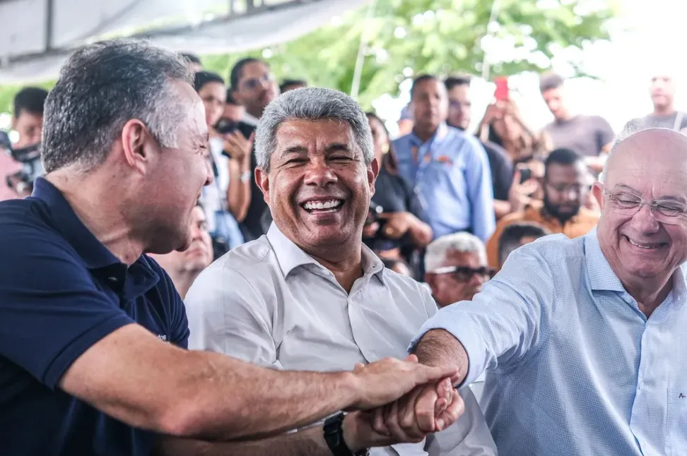Zé Ronaldo não deve dificultar apoio de aliados a Jerônimo em 2026
Na foto: Jerônimo e Zé Ronaldo  durante agenda em Feira de Santana