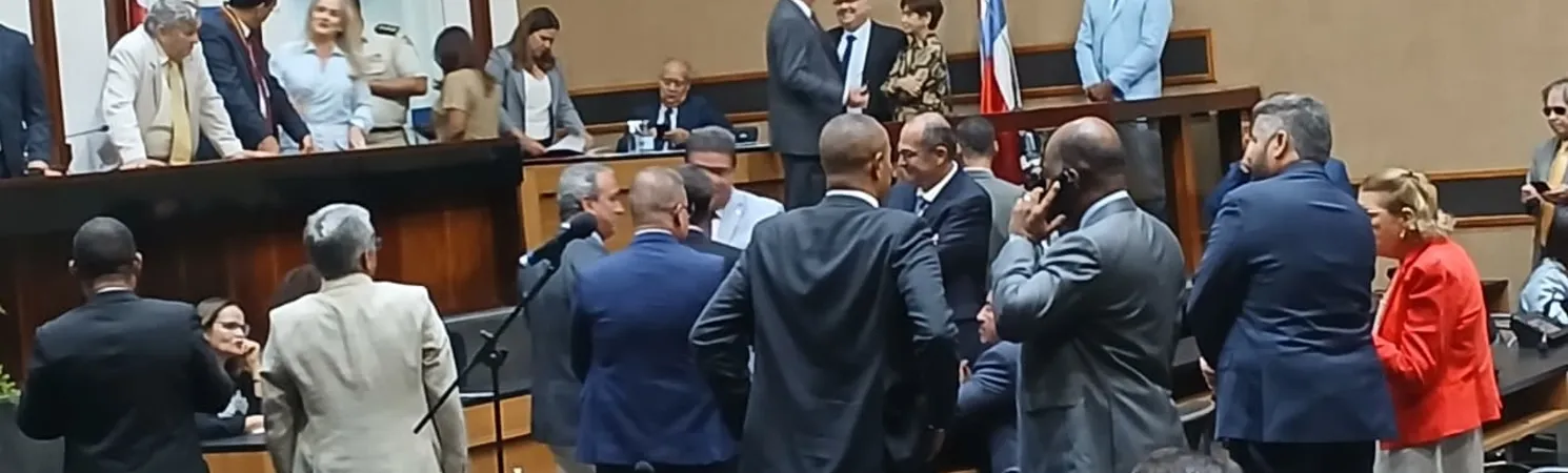 Governo também aprova urgência de novos empréstimos