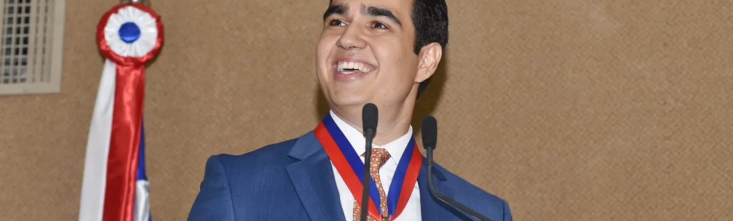 Entrega de Comenda 2 de Julho a Eduardo Sodré, secretário estadual do meio ambiente na ALBA