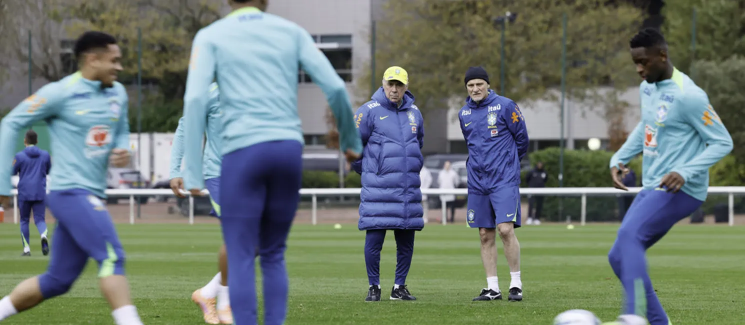 Ancelotti já afirmou que não tem uma filosofia fixa de jogo