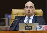 Moraes atende apelo de Michelle e decide beneficiar Bolsonaro imagem