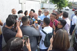 "Ação da Justiça se respeita", diz prefeito ao desistir de loteria - Imagem