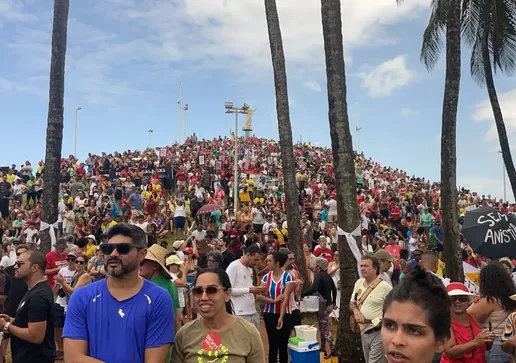Rowenna Brito e André Joazeiro durante agenda