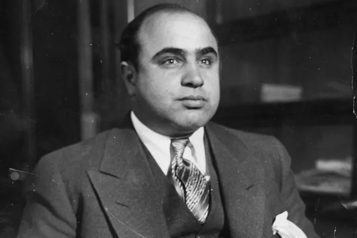 Al Capone em 1930, pouco antes do julgamento e condenação