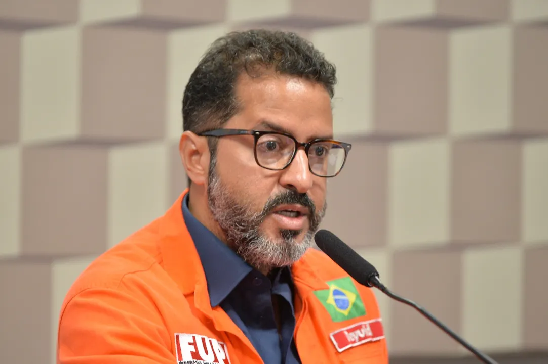 Ataques no Irã reverberam nas torres da Petrobras e nos gabinetes sindicais