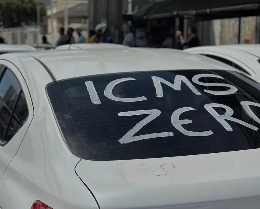Protesto chegou às ruas do CAB