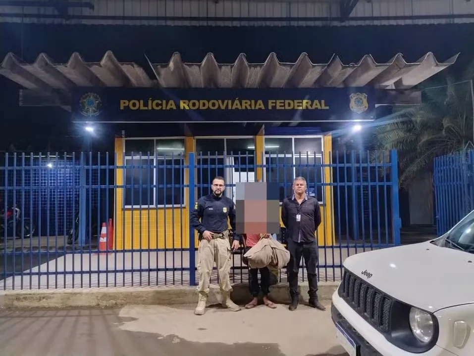 Polícia Rodoviária Federal prestou assistência ao jovem e acionou o Conselho Tutelar