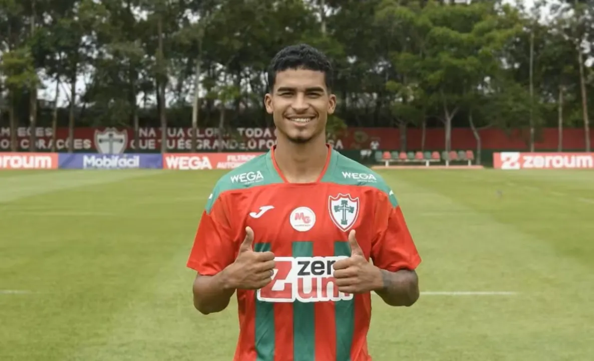 Renê, atacante da Portuguesa