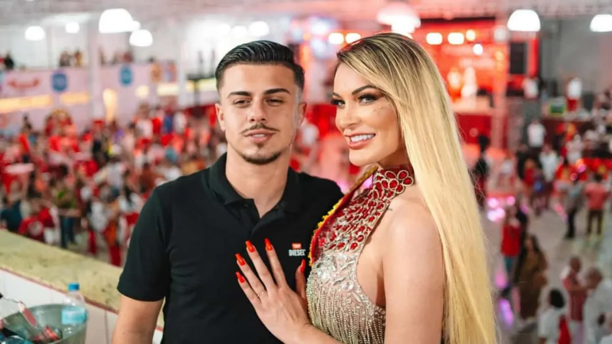 Andressa Urach revela motivo de cirurgia íntima