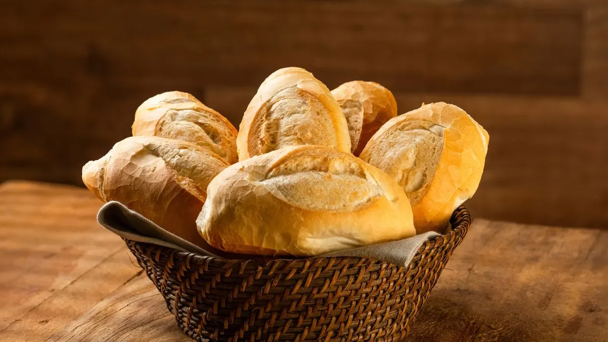 Cesta com pães