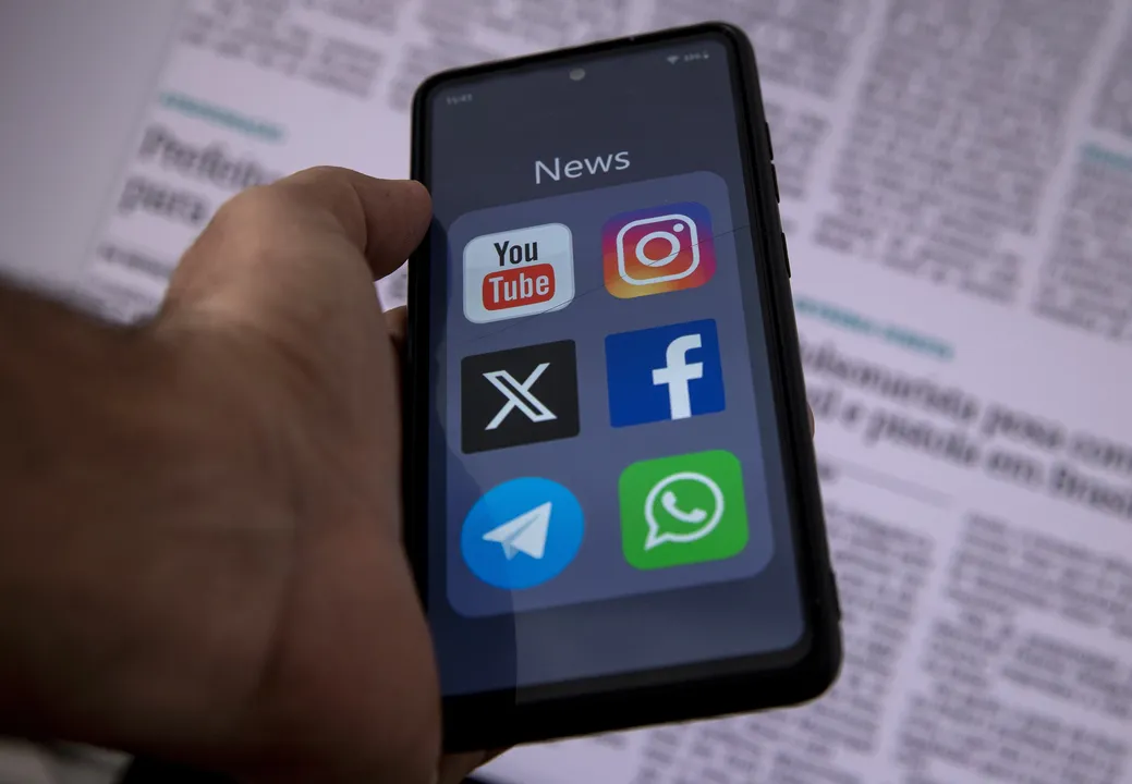 Dados revelam preferência pelas redes sociais, com Instagram posicionando-se como plataforma líder para consumo de notícias