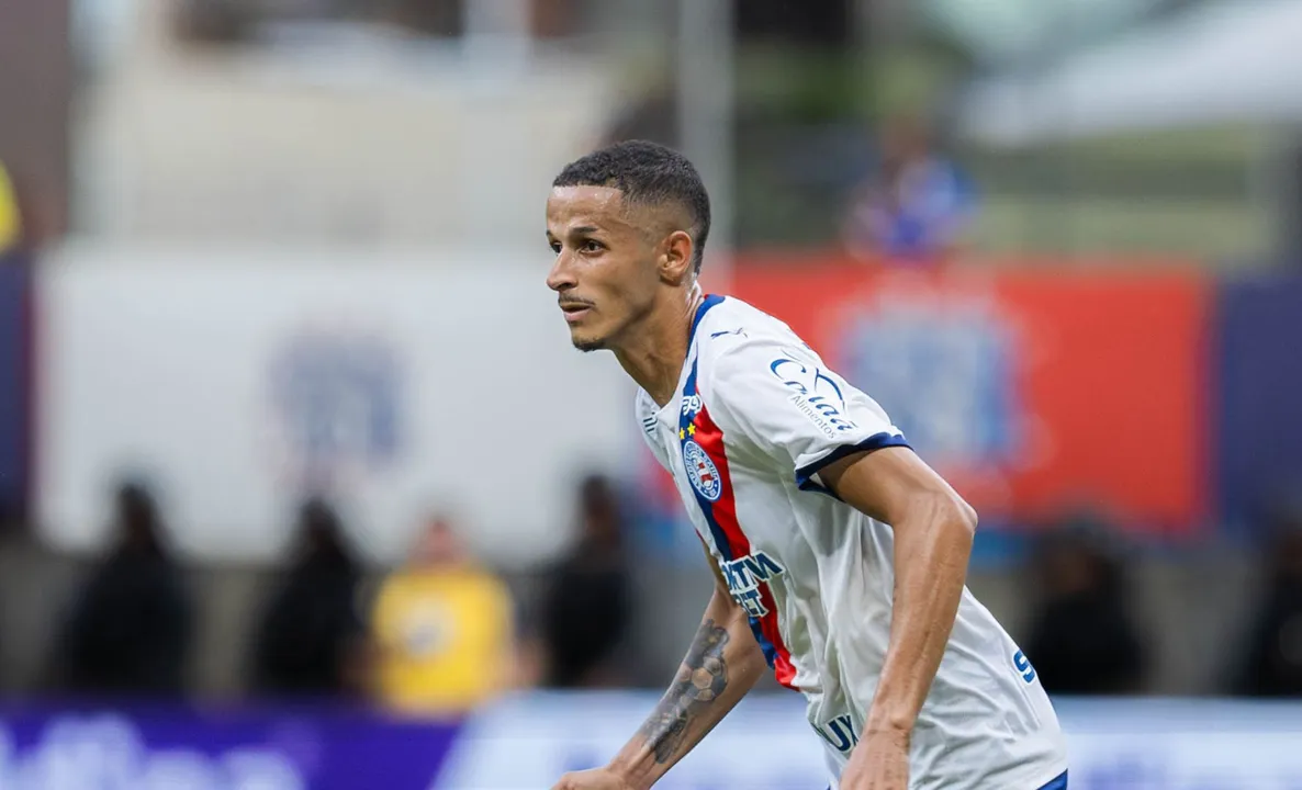Luciano Juba em campo pelo Bahia