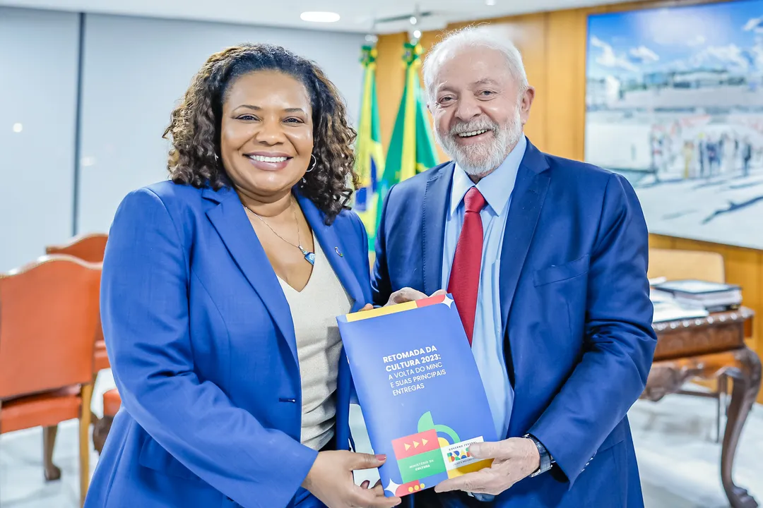 Margareth Menezes permanece no Ministério da Cultura