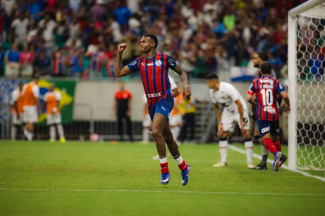 Clássico pelo Brasileirão pode aproximar Tricolor de marca histórica