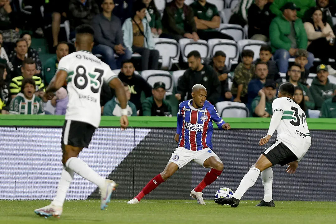 Bahia coloca invencibilidade de 12 anos à prova contra o Coritiba