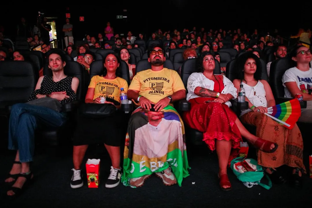 Transmissão da premiação no Cine Glauber Rocha levou baianos direto para Los Angeles