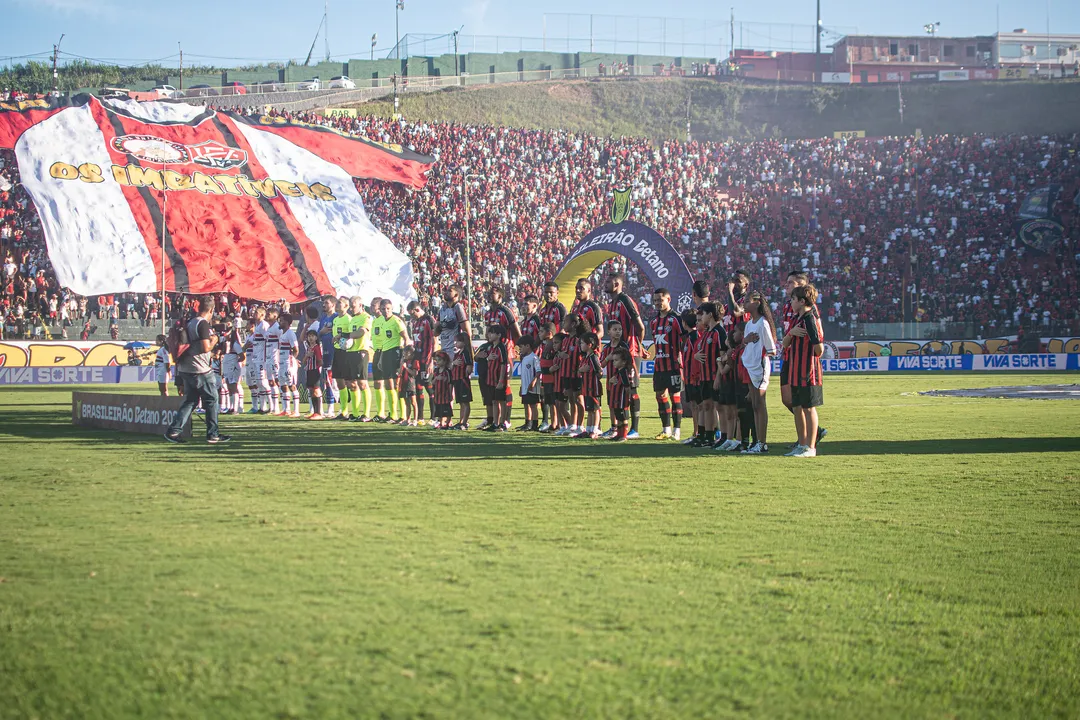 Vitória x São Paulo no Barradão
