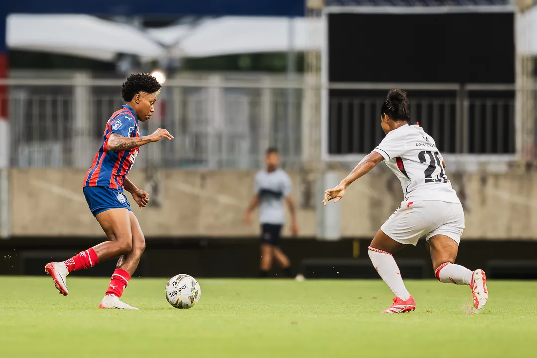 Bahia anuncia venda de ingressos para o clássico contra o Vitória, em Pituaçu, marcando um momento histórico para o BaVi no Brasileirão Feminino.