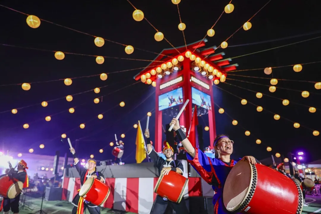 O Bon Odori conta com diferentes apresentações sobre a cultura japonesa