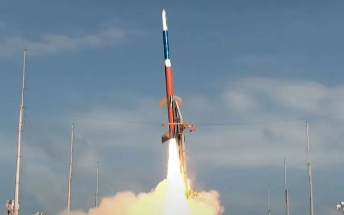 Registro do veículo durante seu primeiro teste