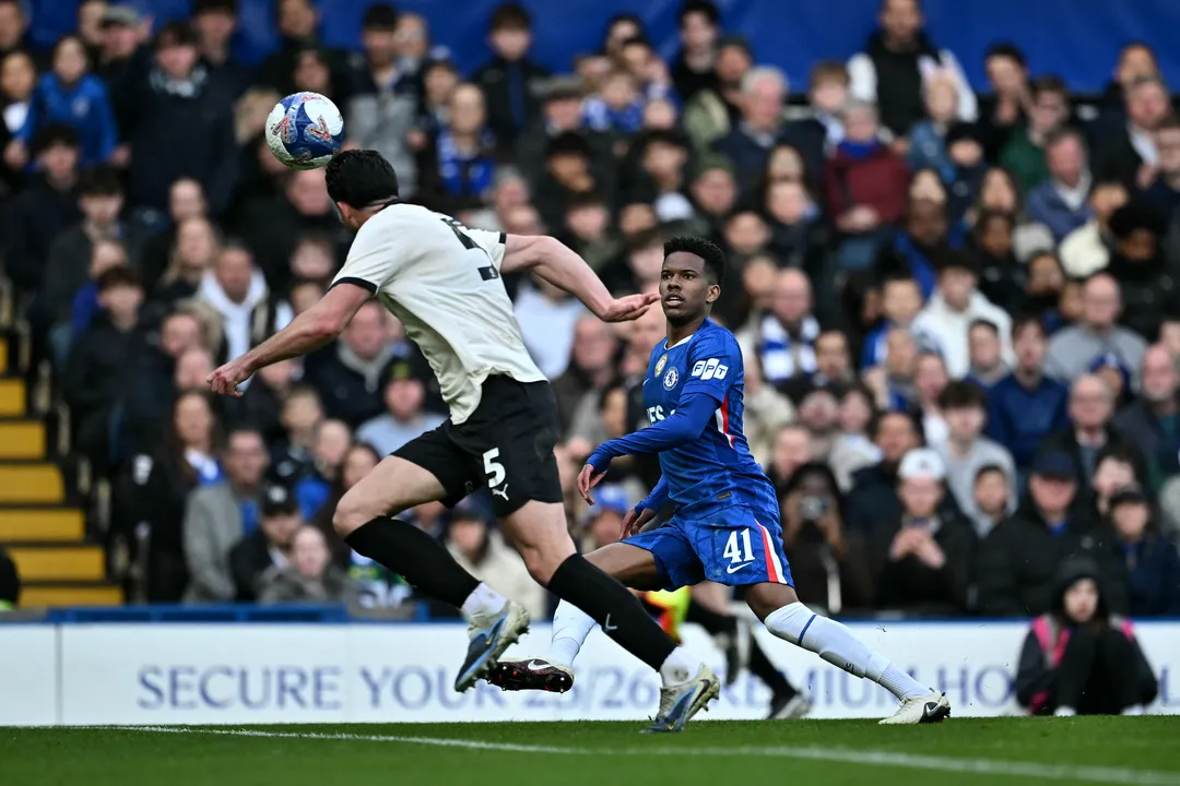 Estêvão em goleada do Chelsea pela Copa da Inglaterra